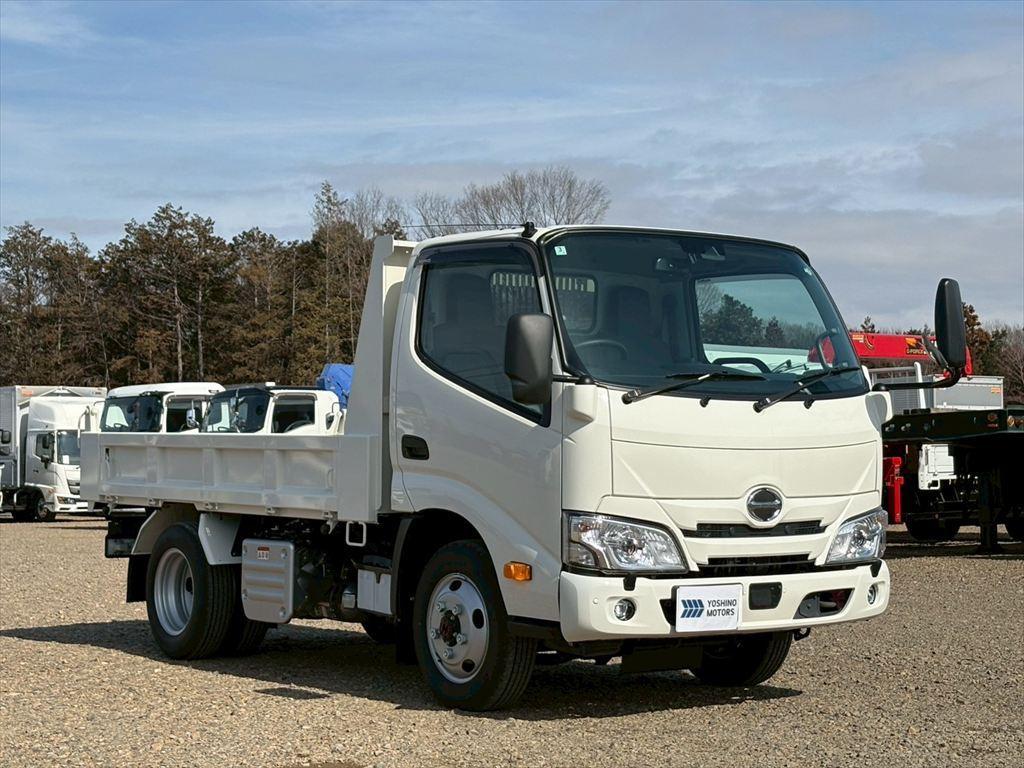 日野 デュトロ 2DG-XZU675T(4WD)の写真2