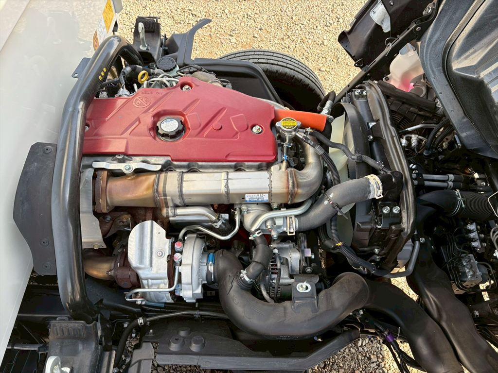 日野 デュトロ 2DG-XZU675T(4WD)の写真19