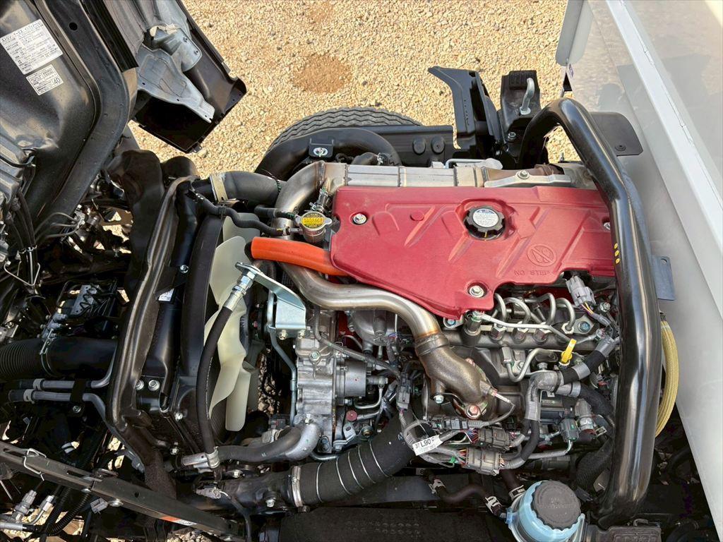 日野 デュトロ 2DG-XZU675T(4WD)の写真18