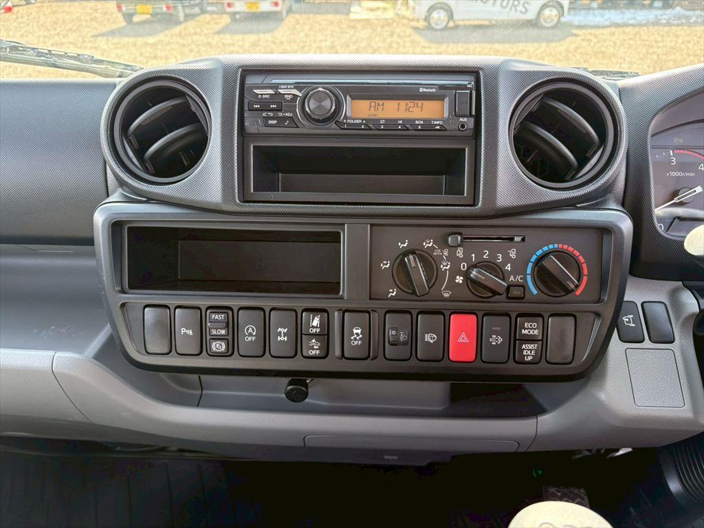 日野 デュトロ 2DG-XZU675T(4WD)の写真22