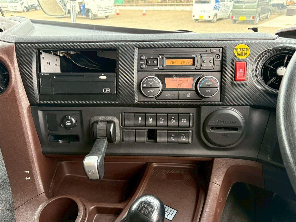 日野 プロフィア 2DG-FW1AHG(8x4)の写真22