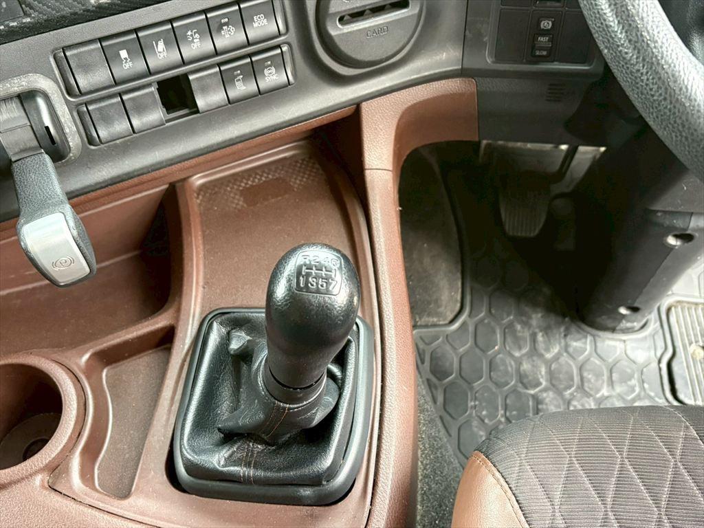 日野 プロフィア 2DG-FW1AHG(8x4)の写真23