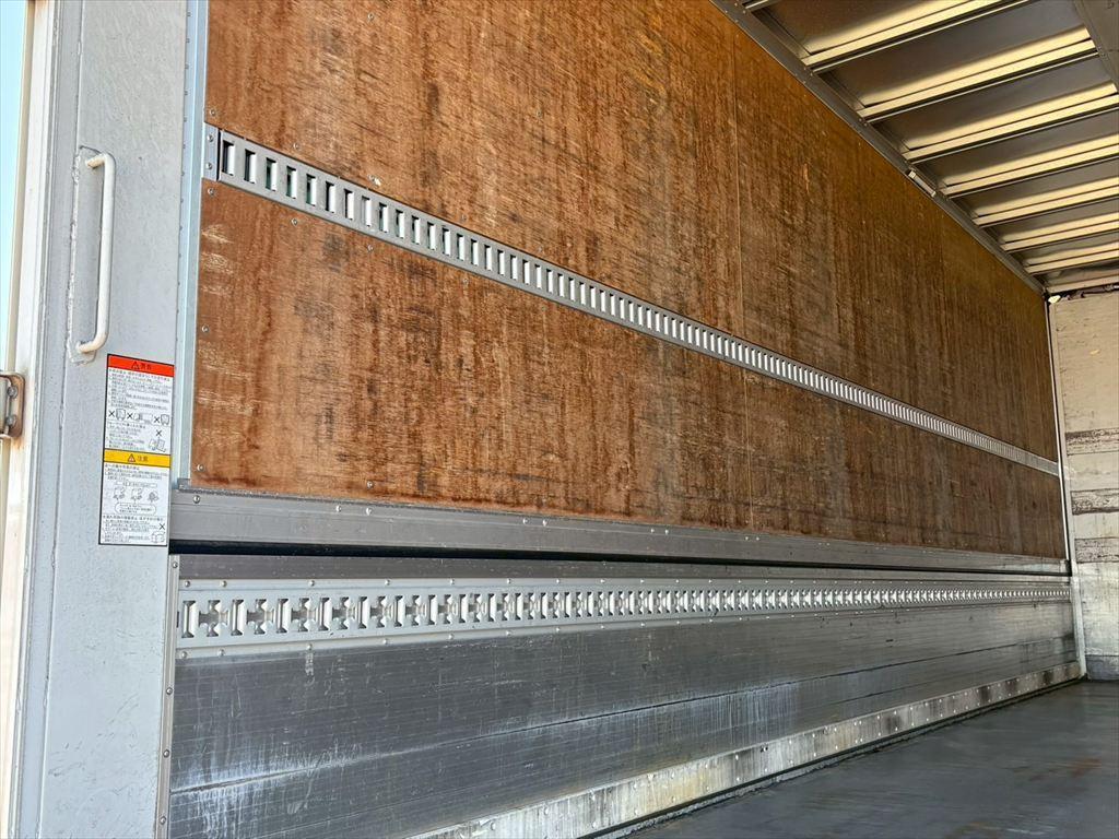 日野 レンジャー 2KG-GD2ABA(2WD)の写真9