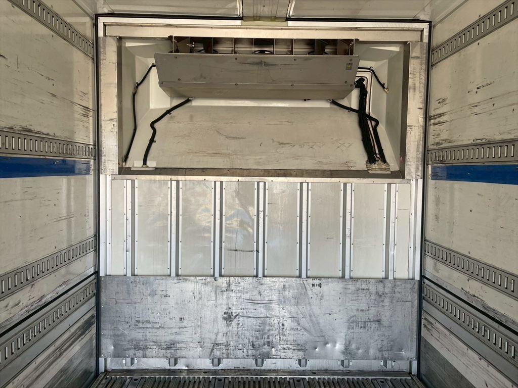 三菱 スーパーグレート QPG-FS64VZ(8x4)の写真7