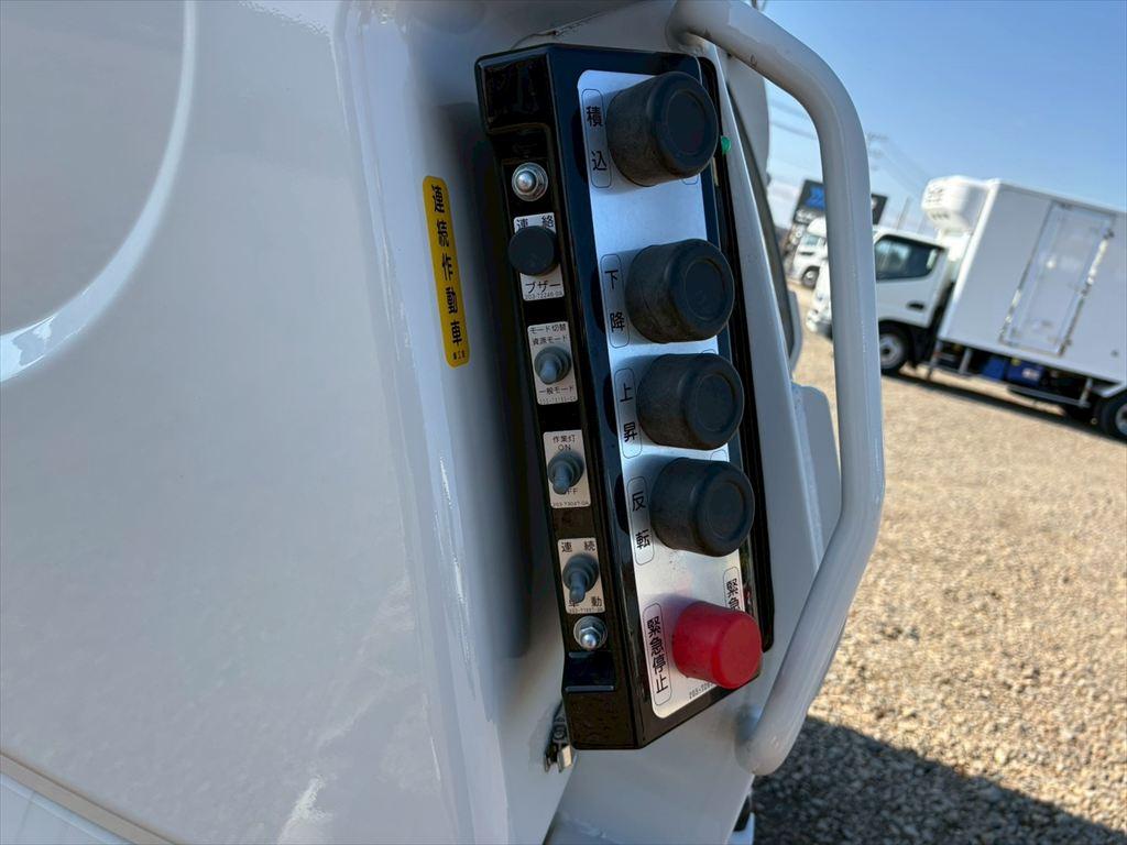 日野 デュトロ 2KG-XZU710M(2WD)の写真15