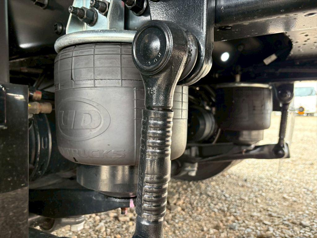 ＵＤ クオン 2RG-CG5FA(8x4)の写真18