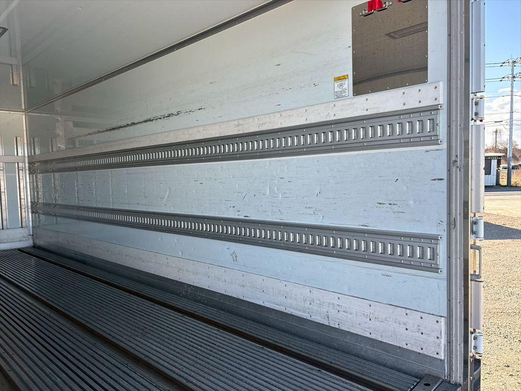 日野 レンジャー 2KG-FD2ABG(2WD)の写真10