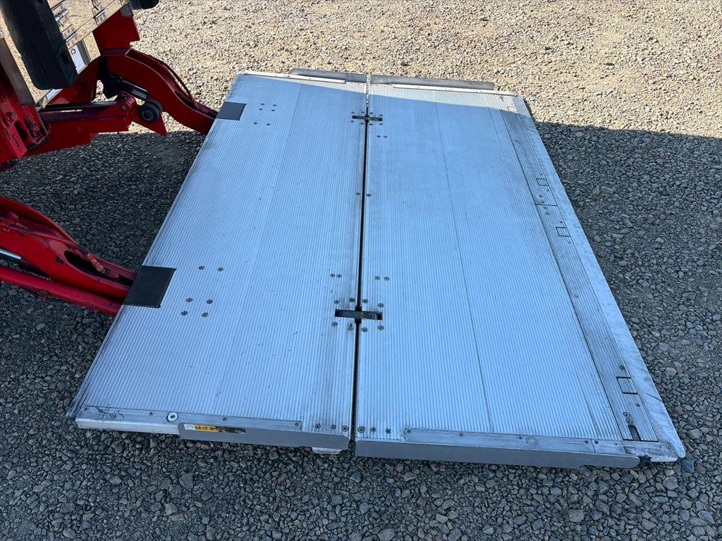 日野 レンジャー 2KG-FD2ABG(2WD)の写真12