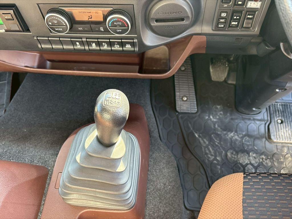 日野 レンジャー 2KG-FD2ABG(2WD)の写真23