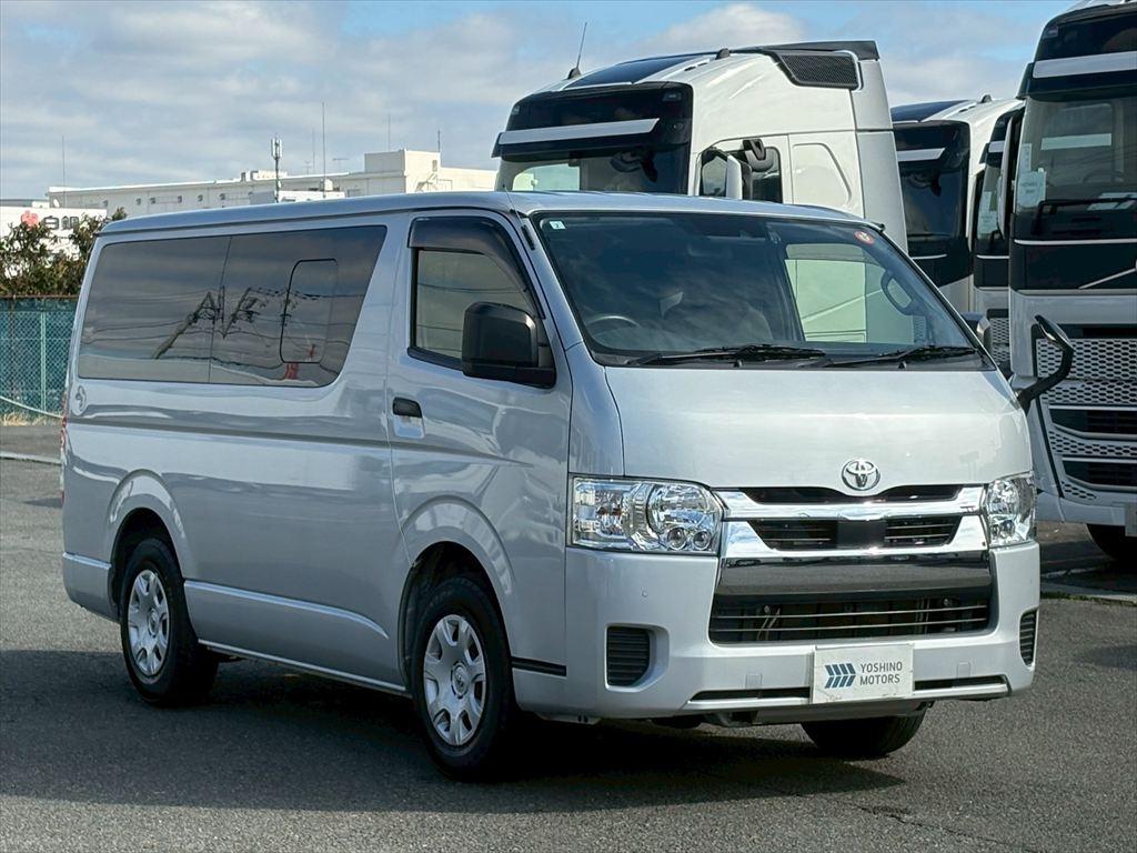 トヨタ その他 3DF-GDH201V(その他)の写真2