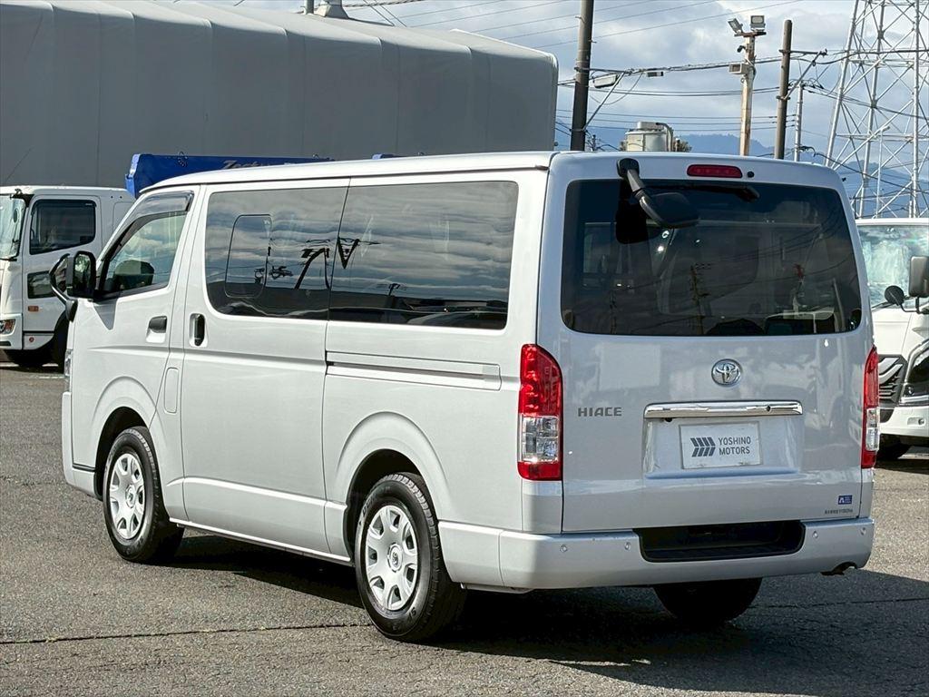 トヨタ その他 3DF-GDH201V(その他)の写真3