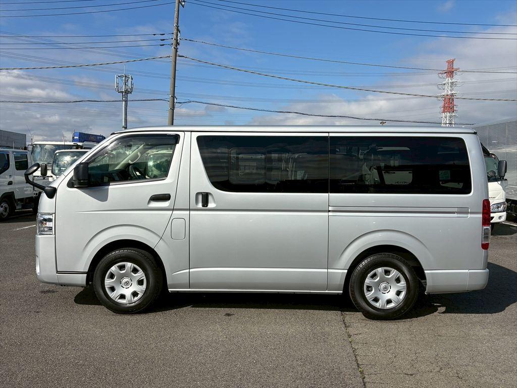 トヨタ その他 3DF-GDH201V(その他)の写真6