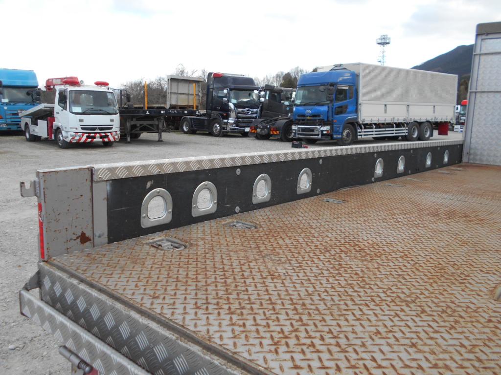 三菱 キャンター 2PG-FEB90(2WD)の写真9