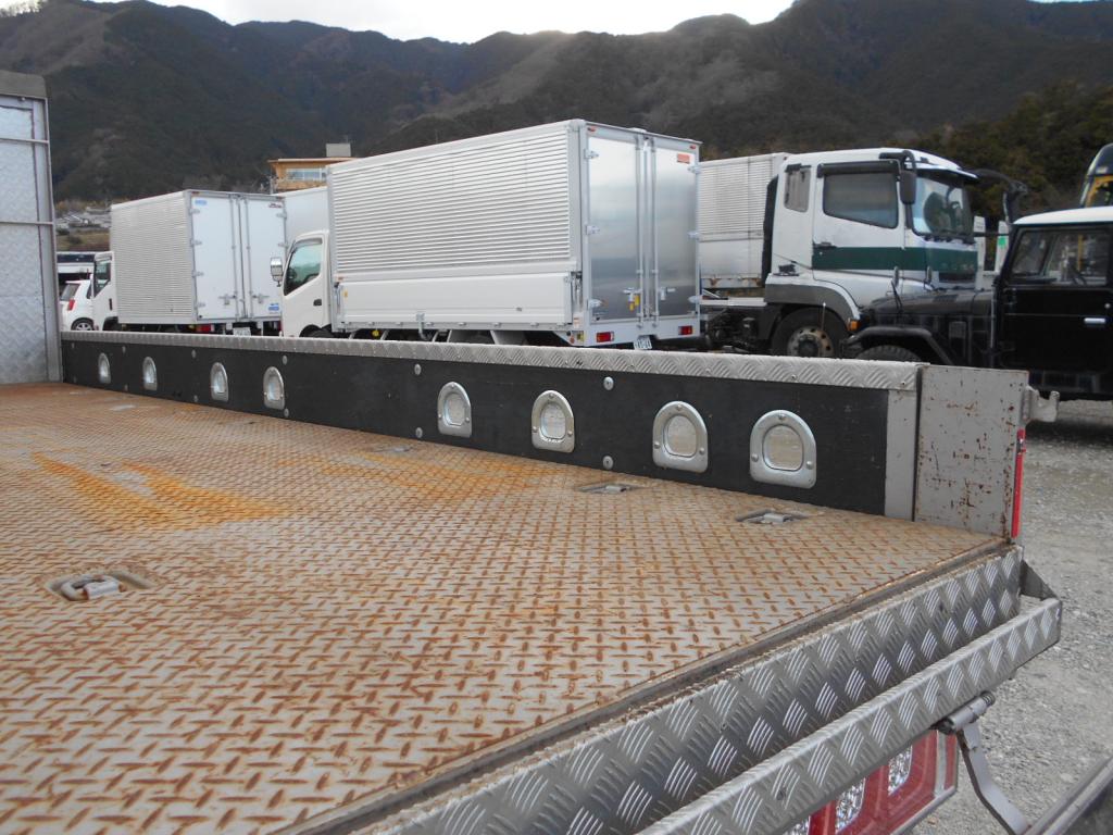 三菱 キャンター 2PG-FEB90(2WD)の写真10