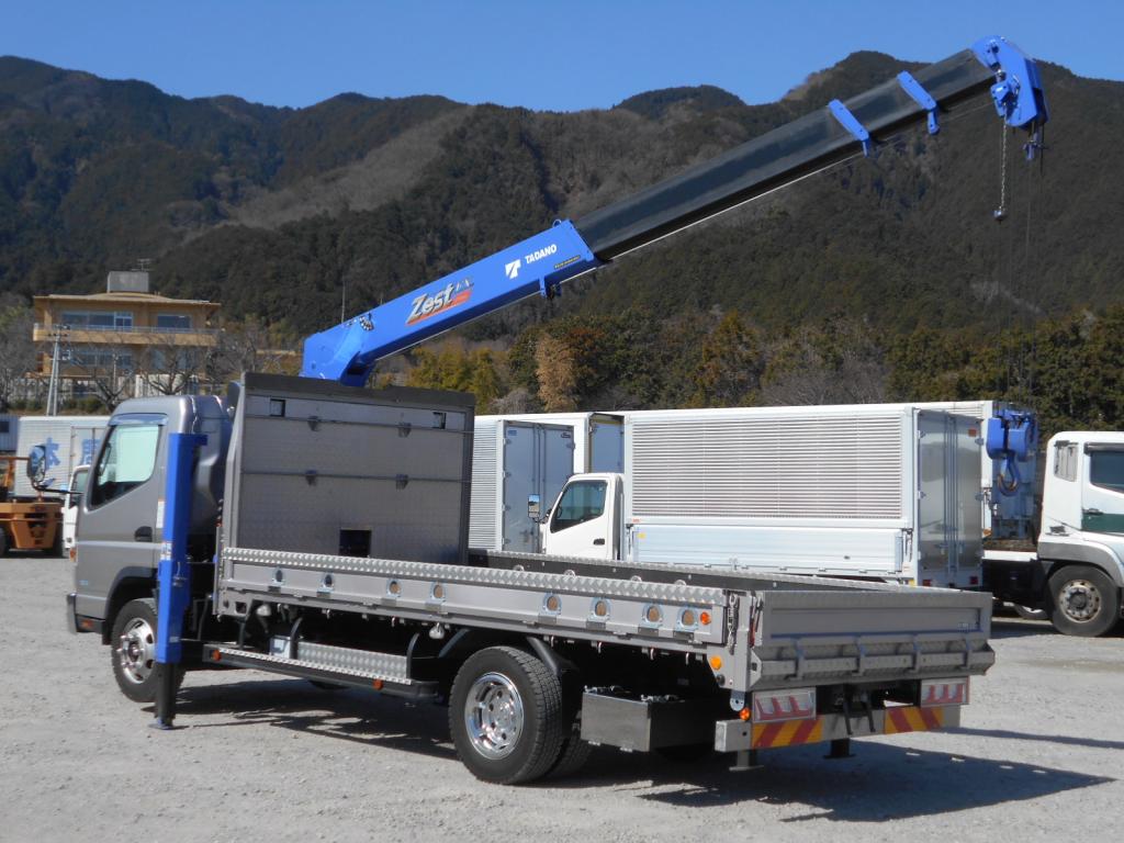 三菱 キャンター 2PG-FEB90(2WD)の写真14