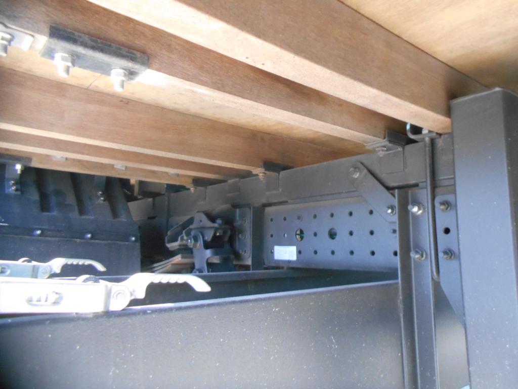 三菱 キャンター 2PG-FEB90(2WD)の写真18