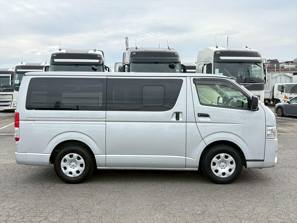 トヨタ その他 3DF-GDH201V(その他)の写真5