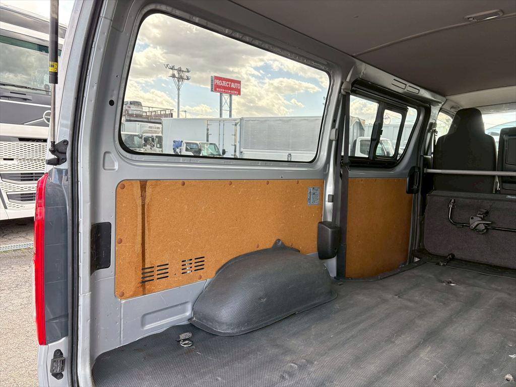 トヨタ その他 3DF-GDH201V(その他)の写真9