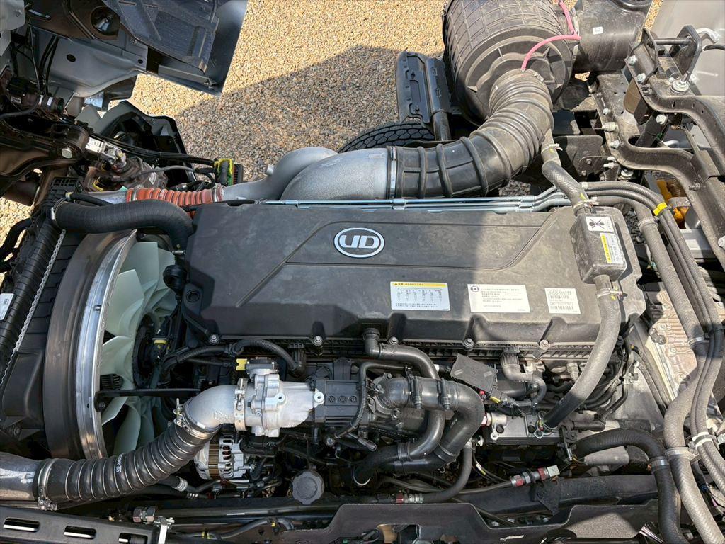ＵＤ クオン 2RG-CG5FA(8x4)の写真18