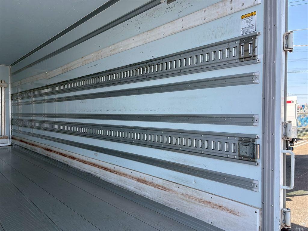 日野 レンジャー 2KG-FC2ABG(2WD)の写真10