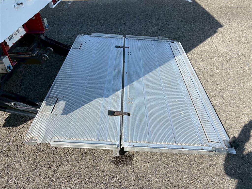 日野 レンジャー 2KG-FC2ABG(2WD)の写真12