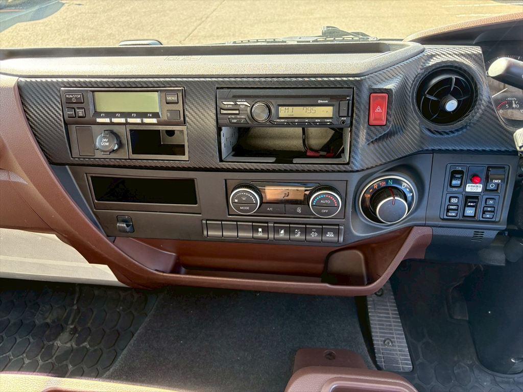 日野 レンジャー 2KG-FC2ABG(2WD)の写真22