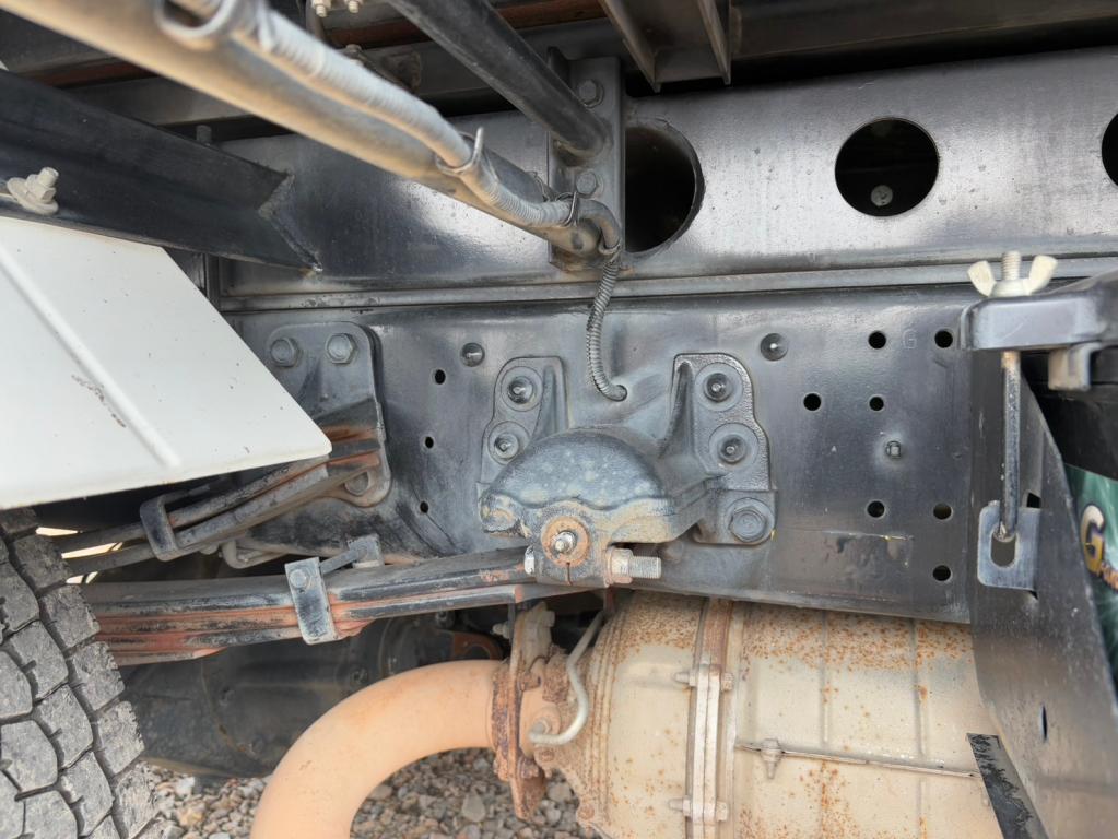 いすゞ フォワード TKG-FRR90S2(2WD)の写真17