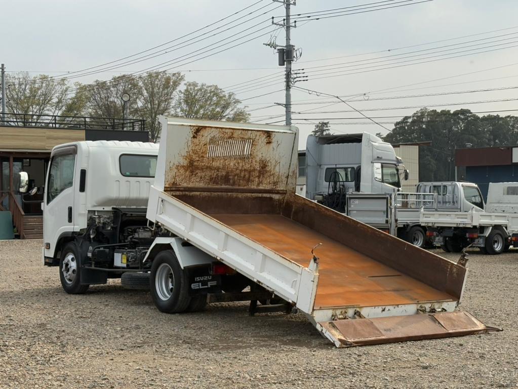 いすゞ エルフ TKG-NPR85YN(2WD)の写真11