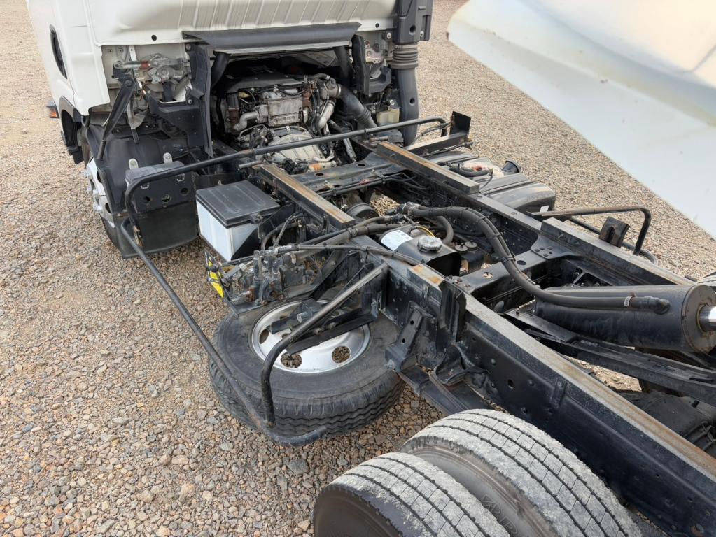 いすゞ エルフ TKG-NPR85YN(2WD)の写真16