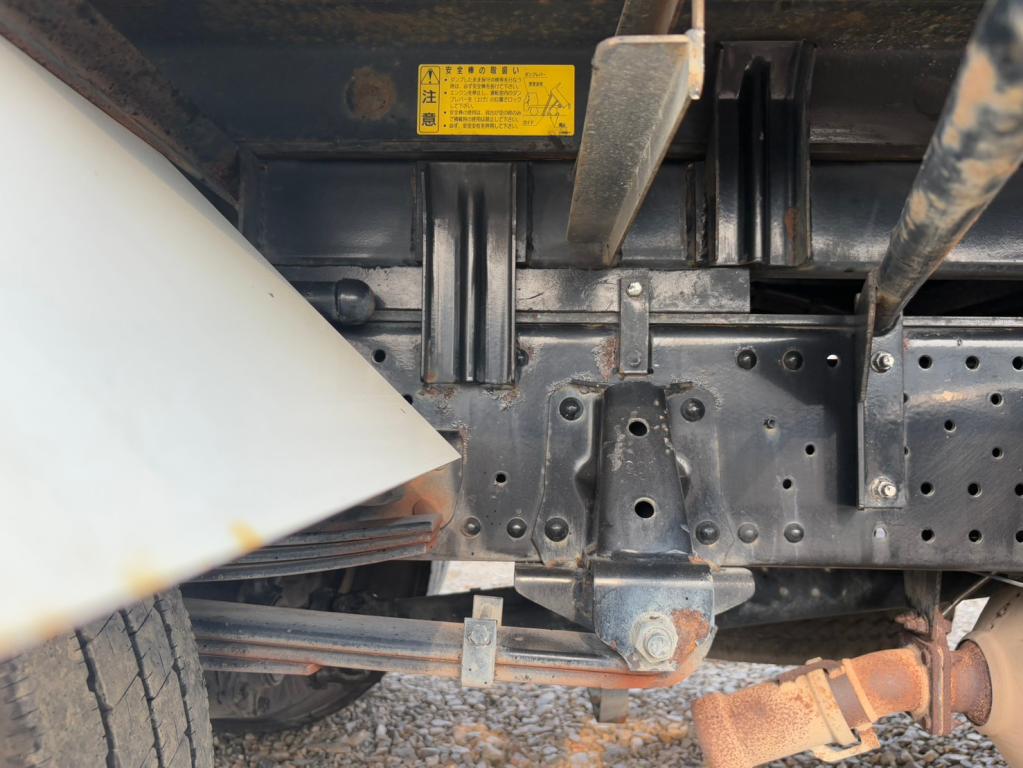 いすゞ エルフ TKG-NPR85YN(2WD)の写真18