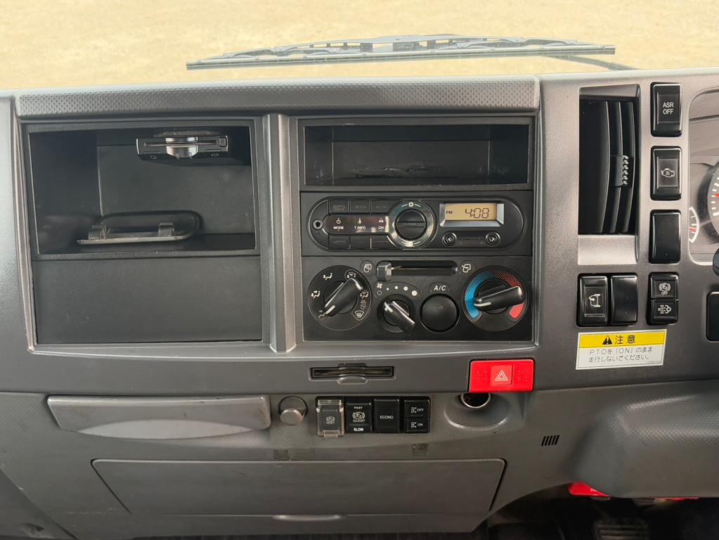 いすゞ エルフ TKG-NPR85YN(2WD)の写真22