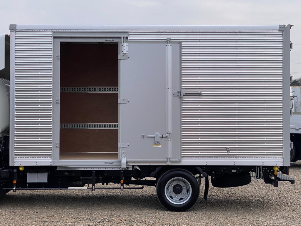 いすゞ エルフ 2RG-NPR88AM(2WD)の写真14