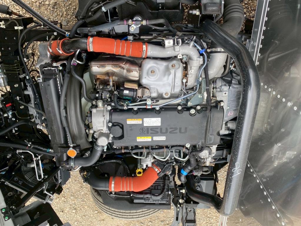 いすゞ エルフ 2RG-NPR88AM(2WD)の写真18