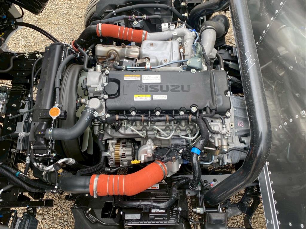 いすゞ エルフ 2RG-NPR88AM(2WD)の写真19