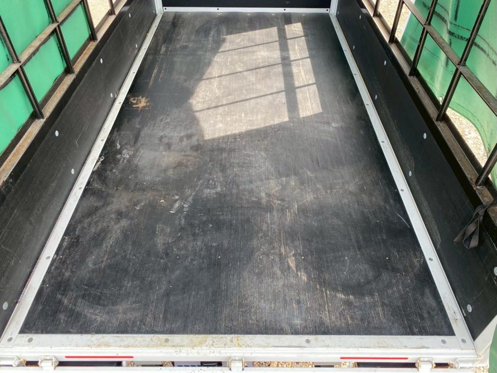 いすゞ エルフ 2RG-NJR88AF(2WD)の写真8