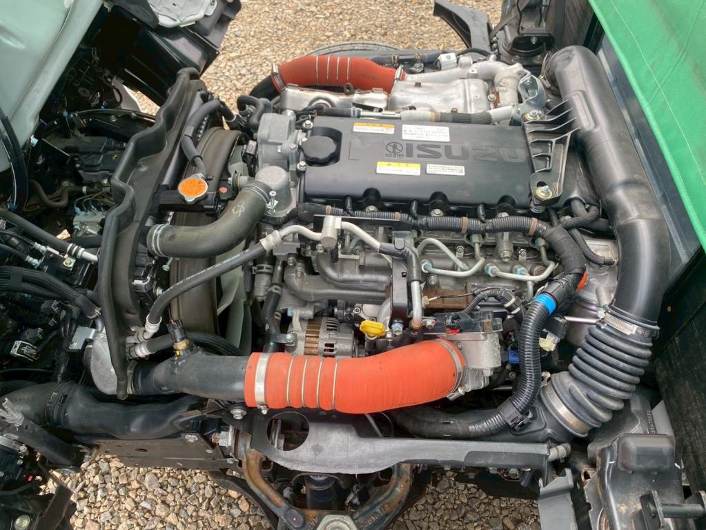 いすゞ エルフ 2RG-NJR88AF(2WD)の写真18