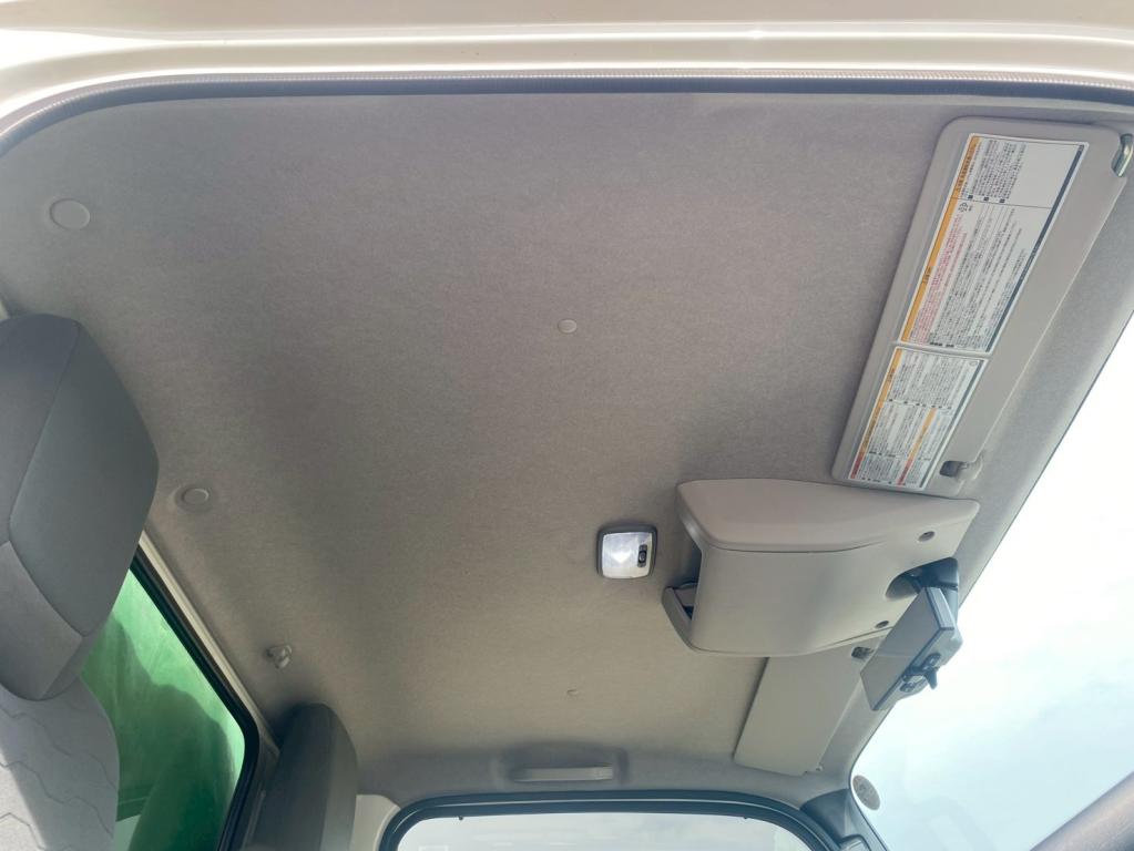 いすゞ エルフ 2RG-NJR88AF(2WD)の写真24