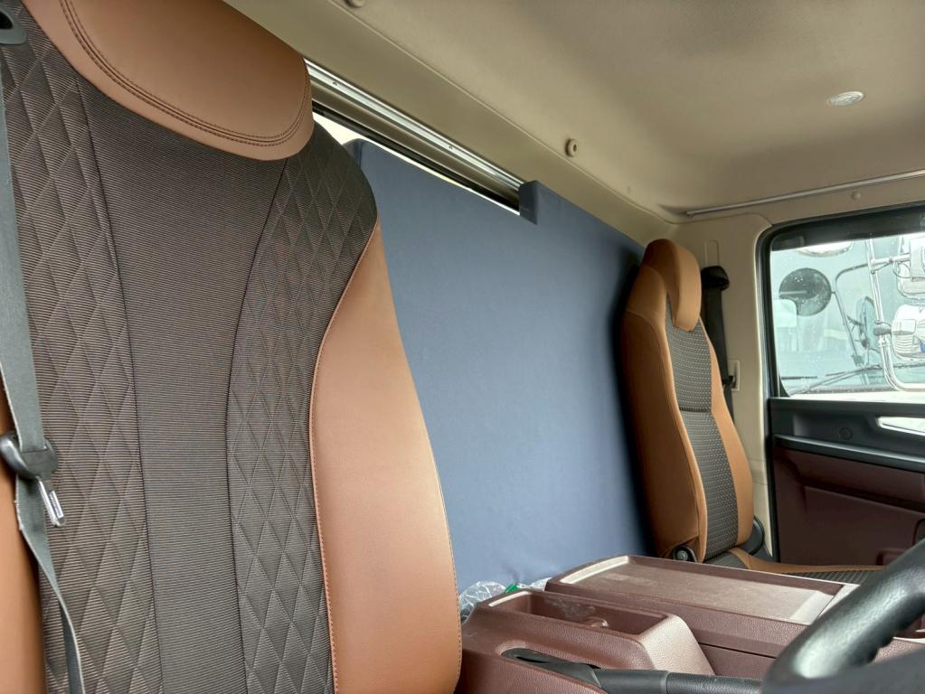 日野 レンジャー 2KG-FC2ABG(2WD)の写真20