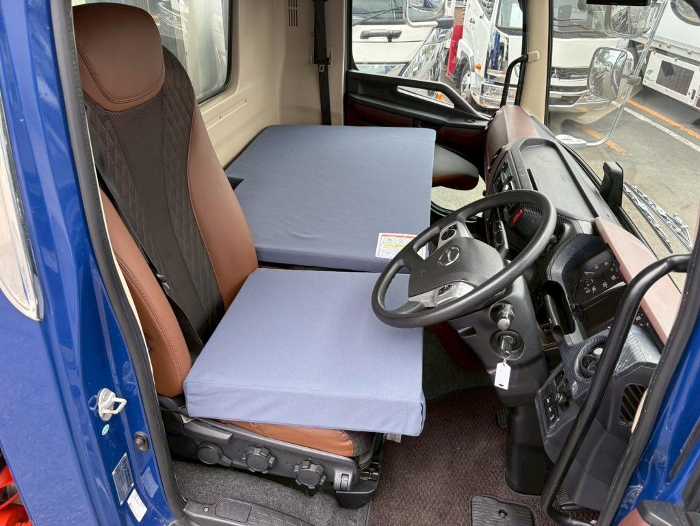 日野 レンジャー 2KG-FC2ABG(2WD)の写真21