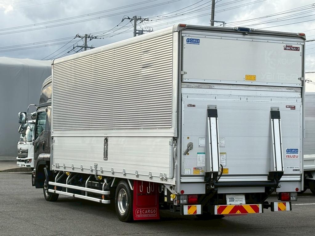 いすゞ フォワード 2RG-FRR90T2(2WD)の写真3