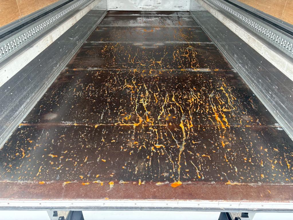 いすゞ フォワード 2RG-FRR90T2(2WD)の写真8