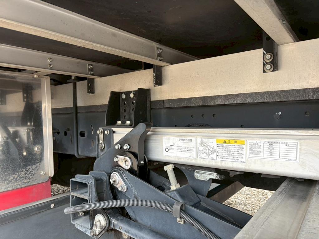 いすゞ フォワード 2PG-FRR90T2(2WD)の写真15