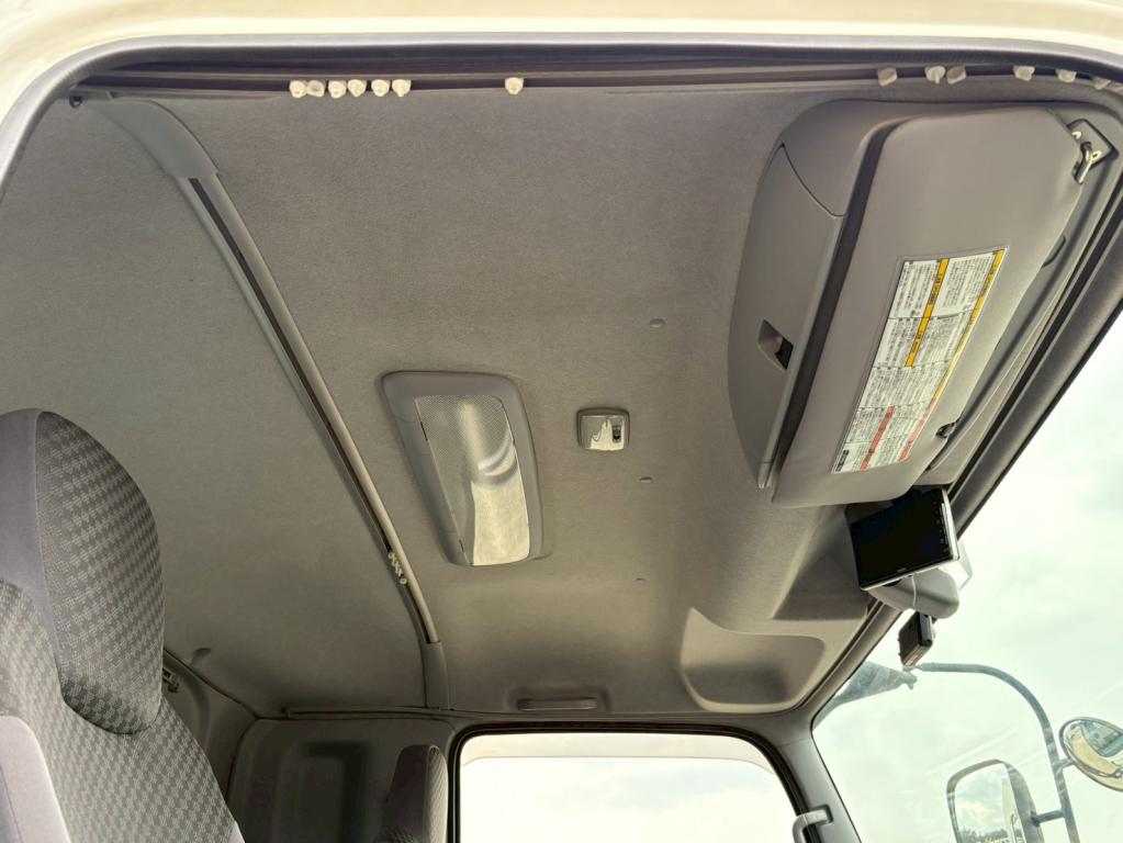 いすゞ フォワード 2PG-FRR90T2(2WD)の写真24