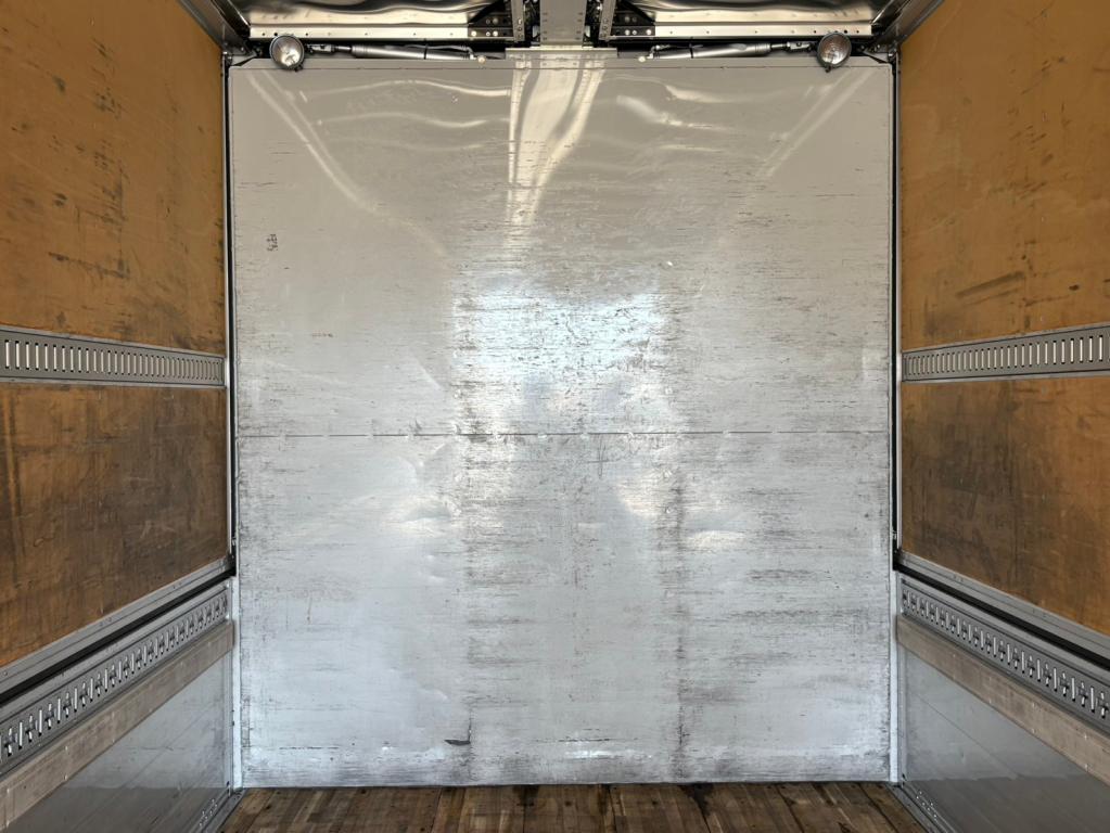 UD クオン 2RG-CG5FA(8x4)の写真7