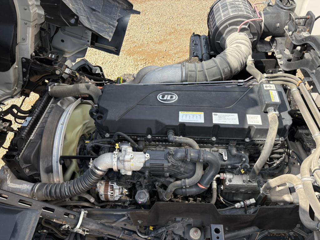 UD クオン 2RG-CG5FA(8x4)の写真18