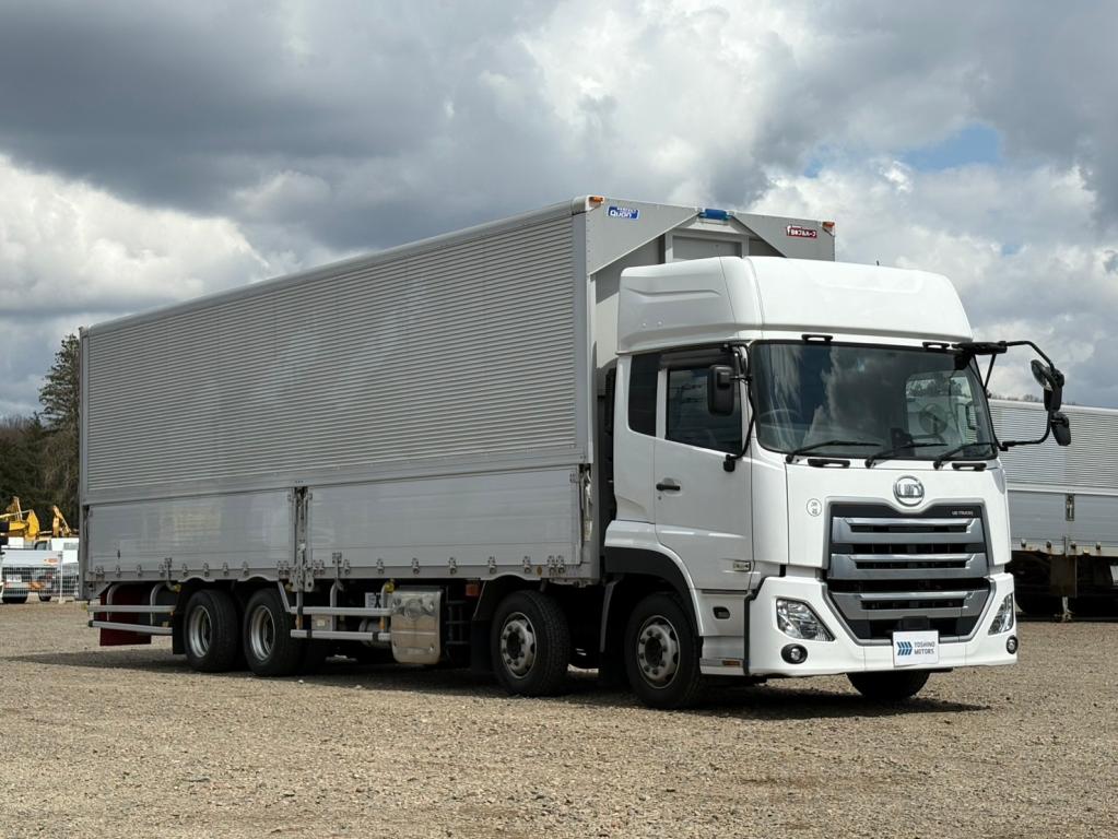 UD クオン 2RG-CG5FA(8x4)の写真2