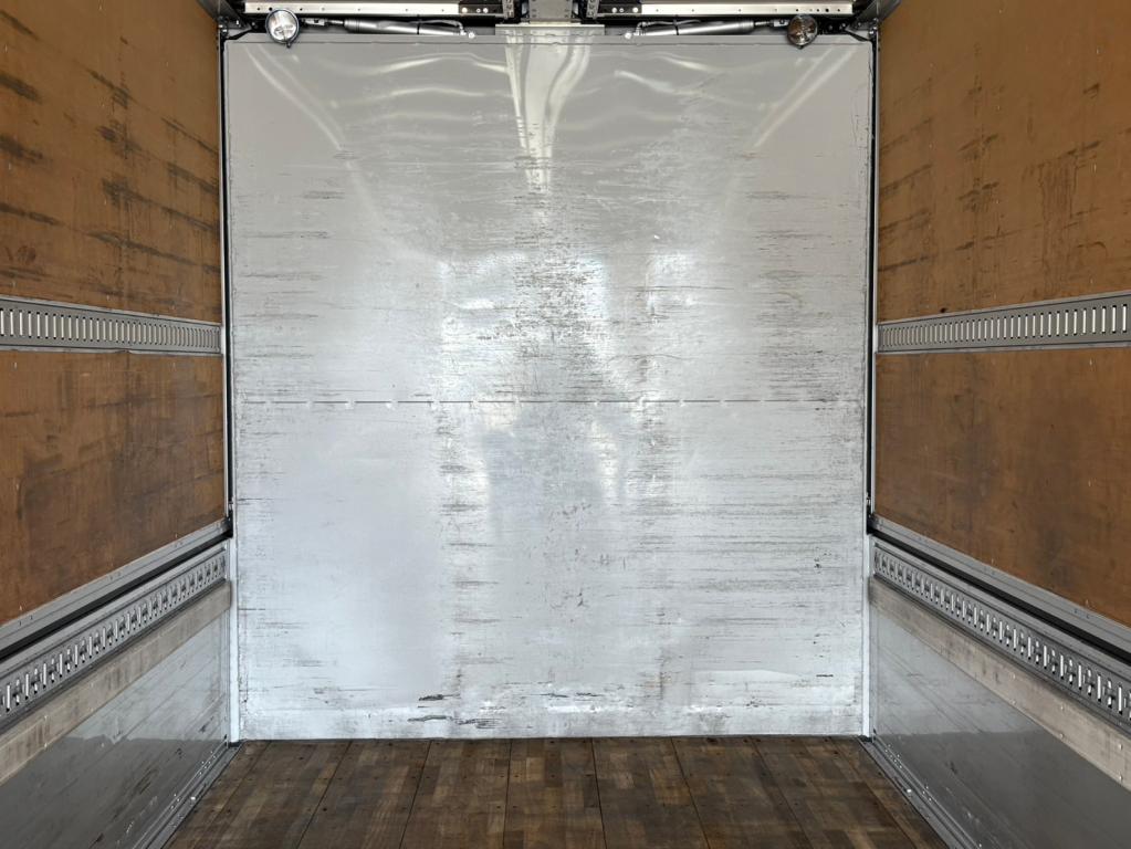 UD クオン 2RG-CG5FA(8x4)の写真7