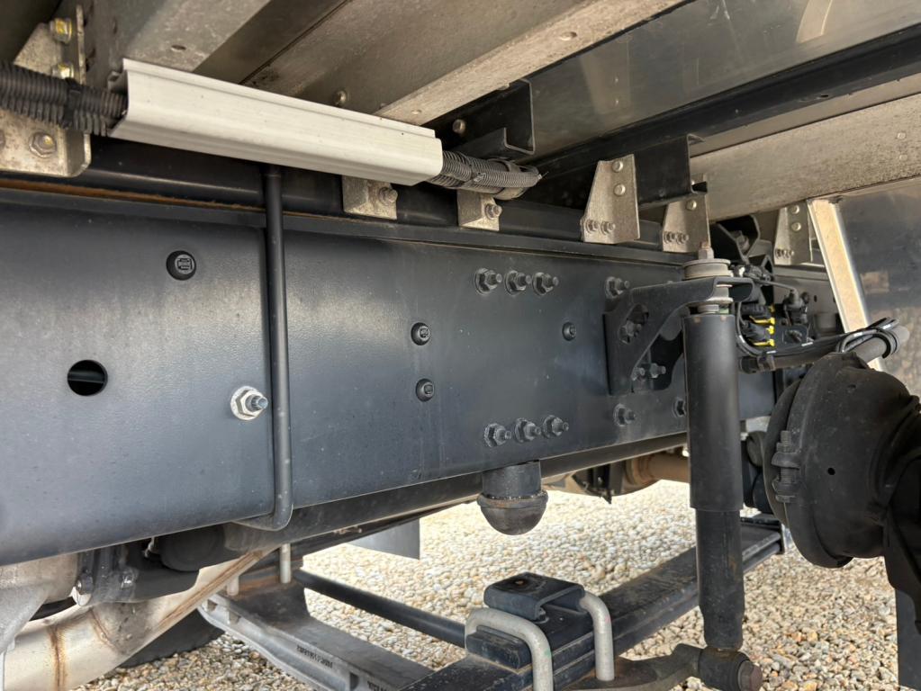 UD クオン 2RG-CG5FA(8x4)の写真14