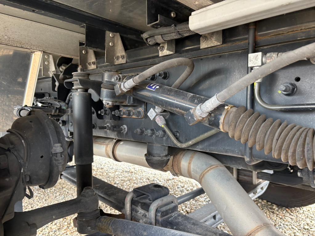 UD クオン 2RG-CG5FA(8x4)の写真16