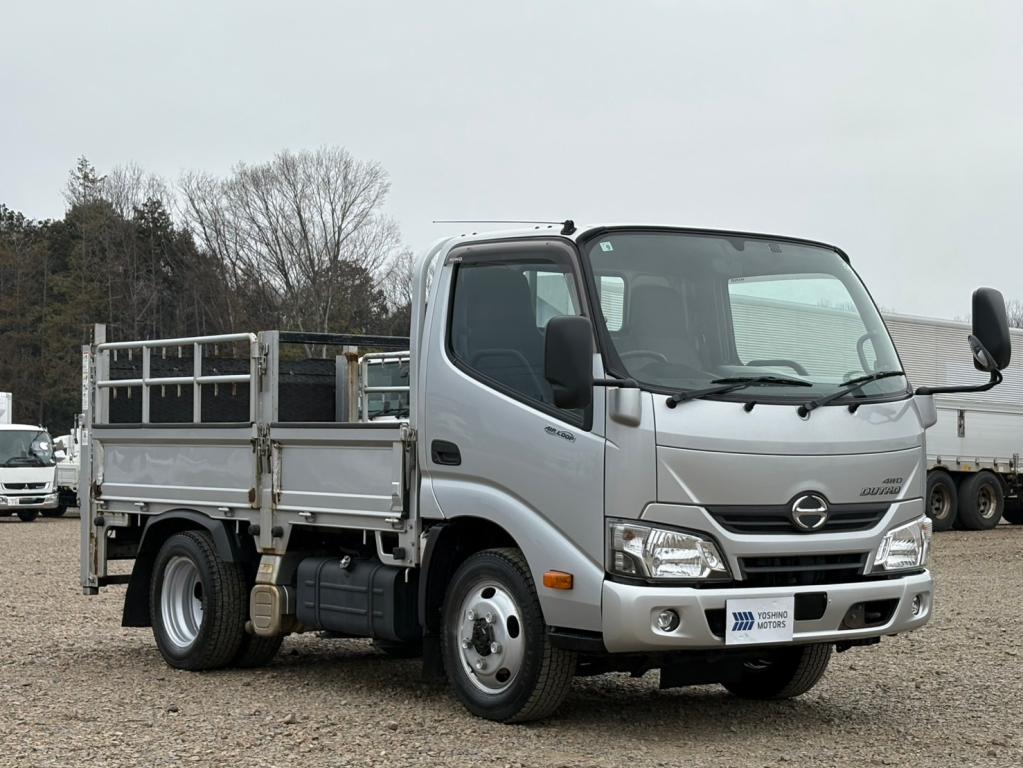 日野 デュトロ TKG-XZU675M(4WD)の写真2